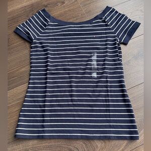 New Tommy Hilfiger Top